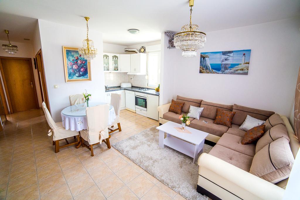 Shell Apartma Split