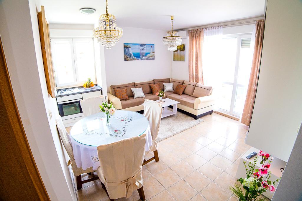 Shell Apartma Split